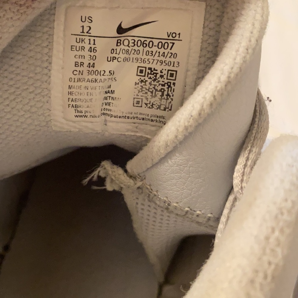 Kyrie 3’s flytrap - Picture 4 of 4